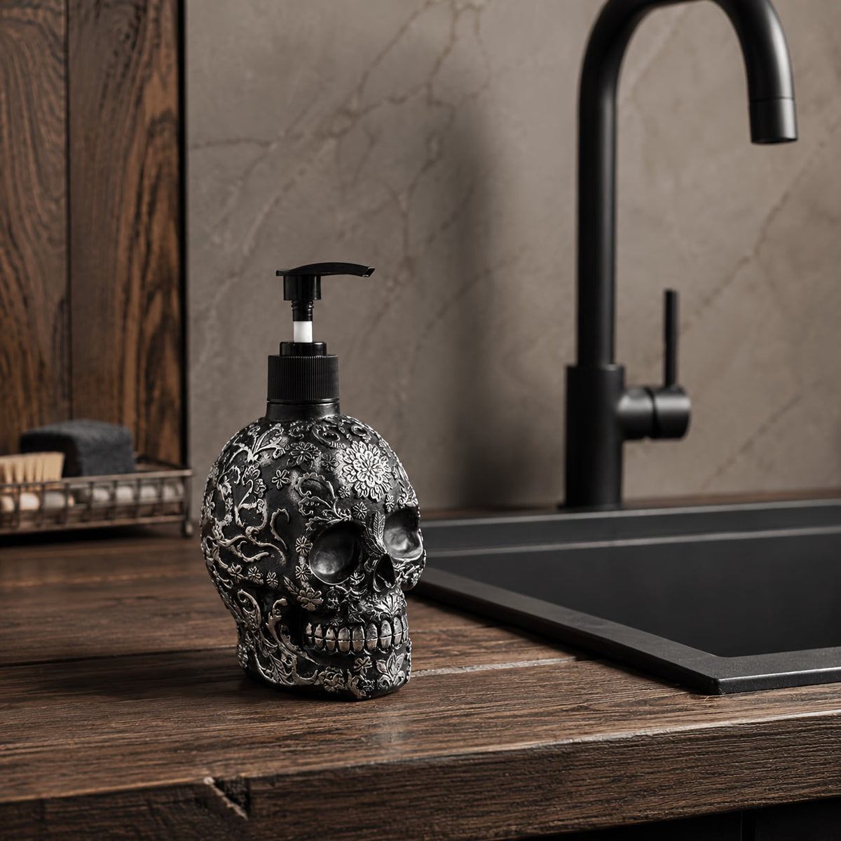 Trendbay Skull Soap Dispenser 320ml Black