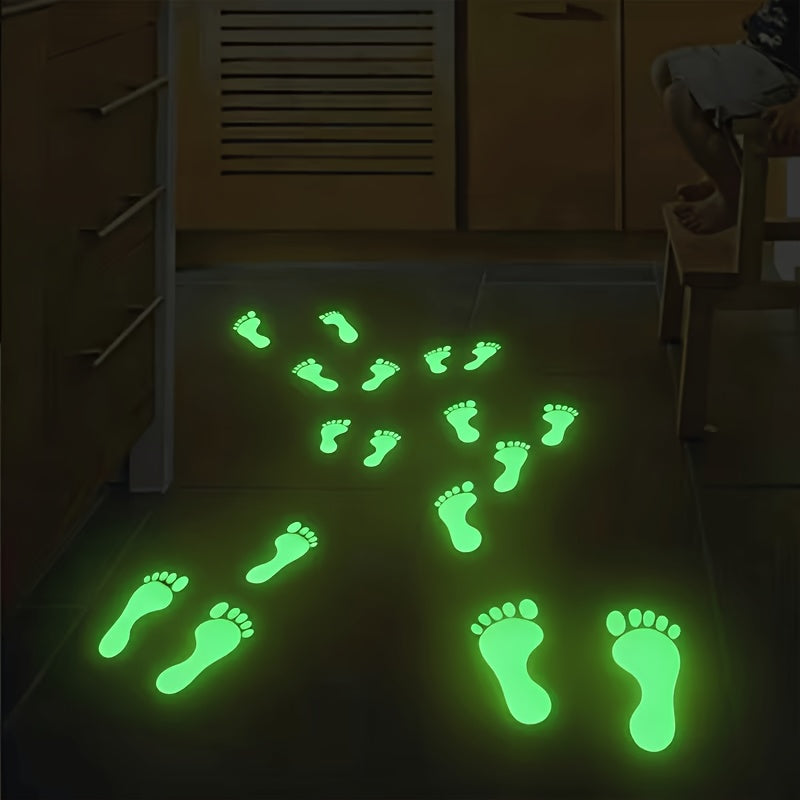 Trendbay 8pcs Green Luminous 2D Footprint Wall Stickers Self-Adhesive