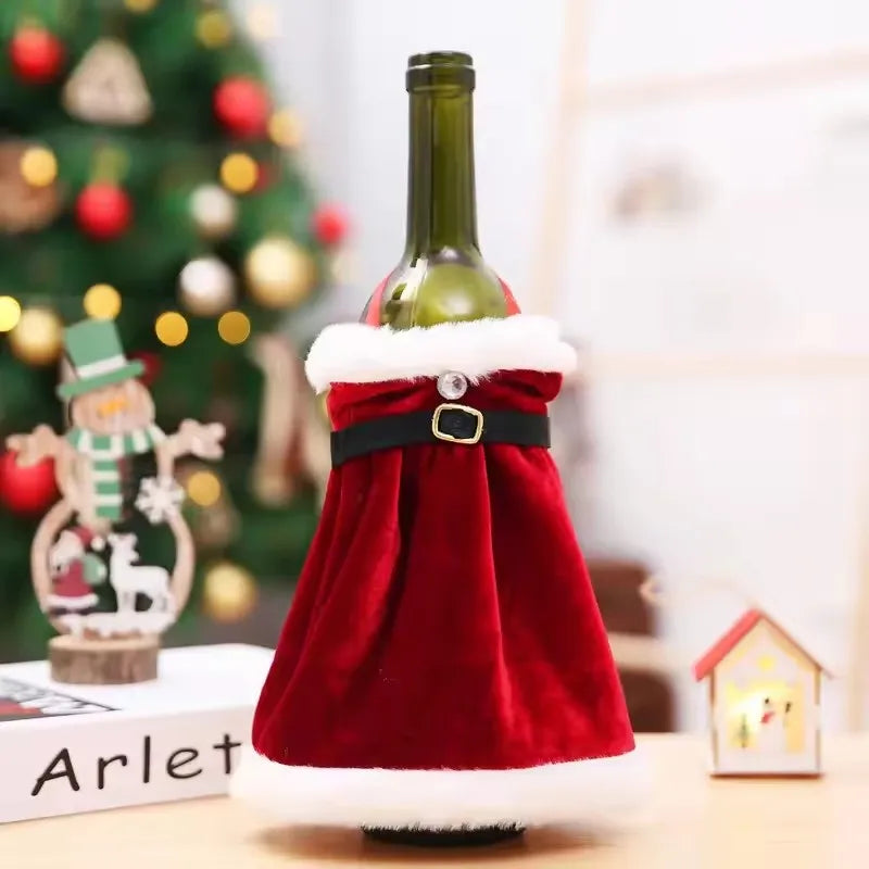 Trendbay 16CM Christmas Wine Bottle Cover – Velvet Santa