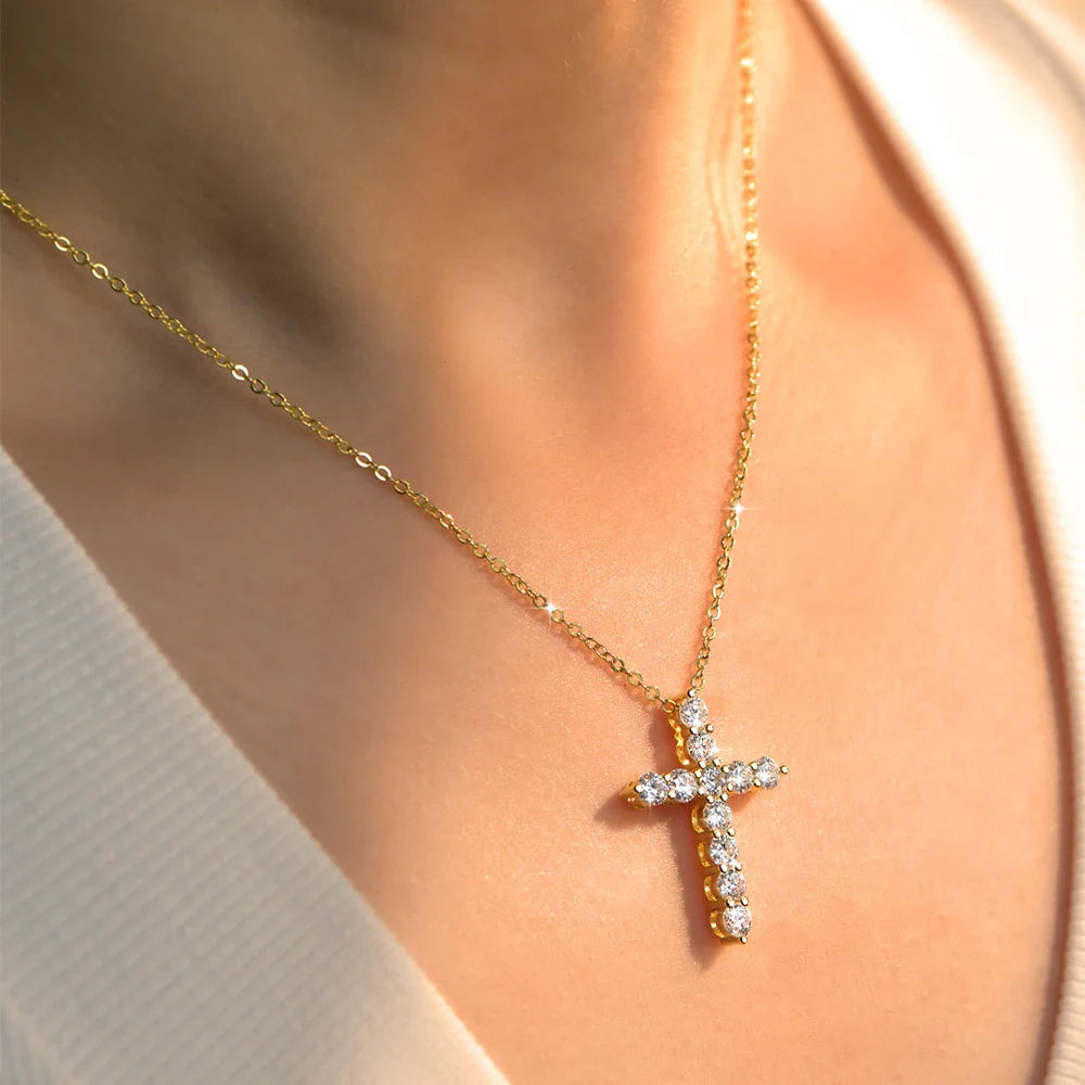Trendbay 14K Gold Filled Moissanite Cross Pendant Necklace – D Color Round Moissanite with GRA Certificate