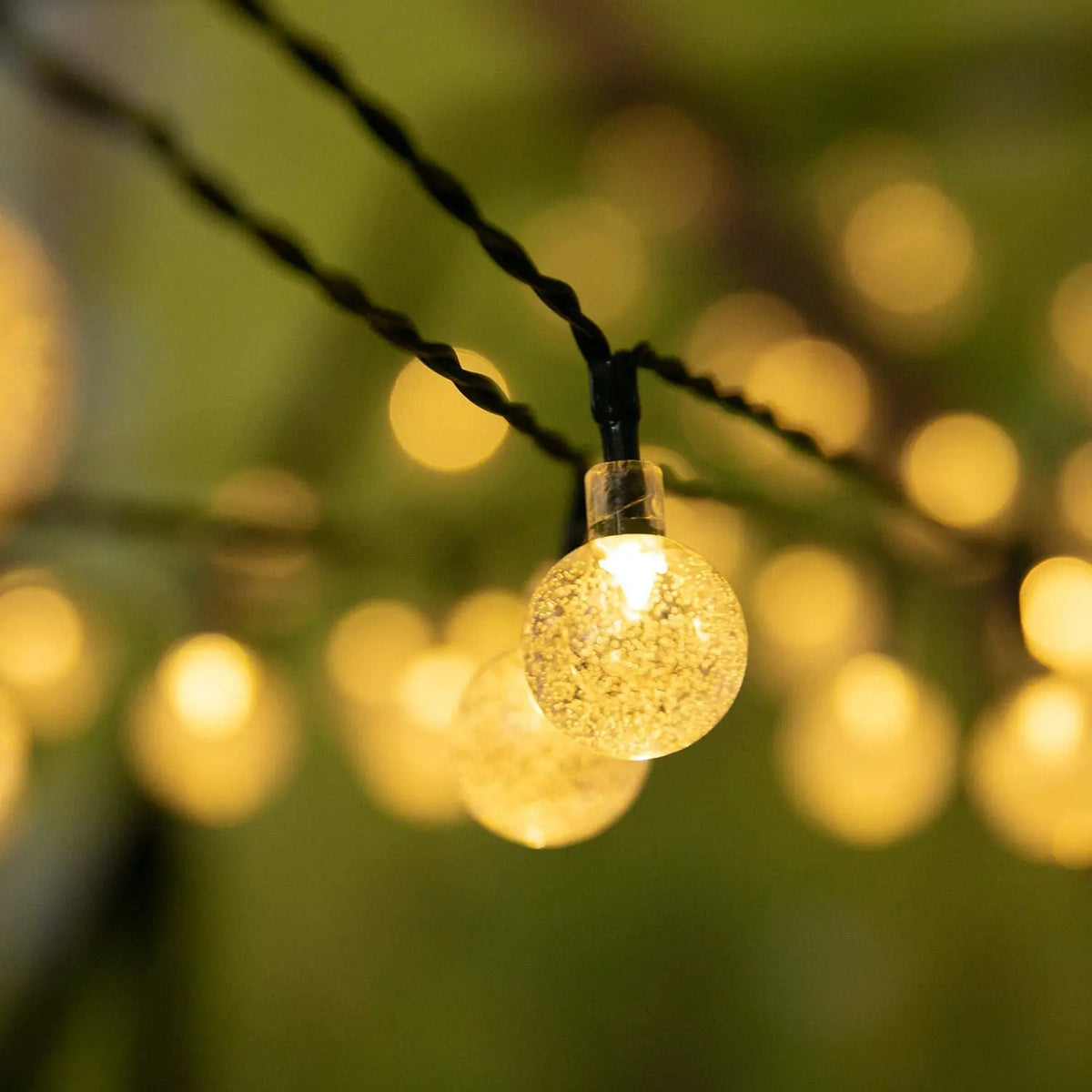 Trendbay 11M 60-LED Solar Crystal Globe String Lights – IP65 Waterproof