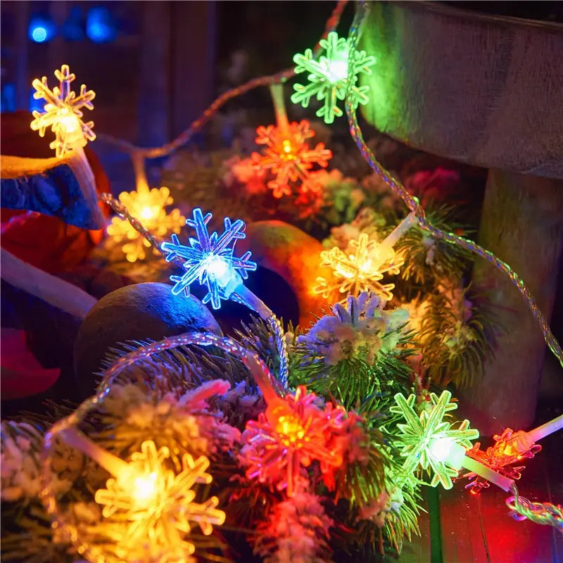 Trendbay Multicolor LED Snowflake String Lights USB-Powered