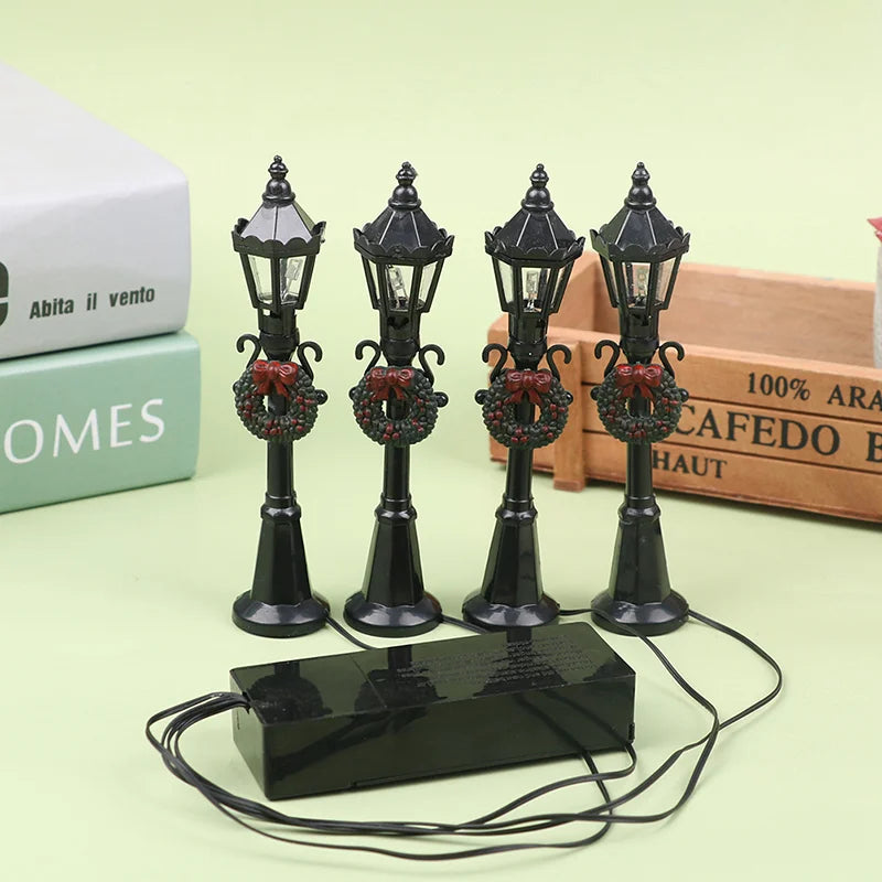 Trendbay Christmas Mini Street Light Models 12 cm 4pcs