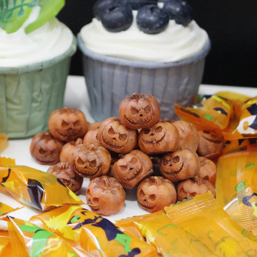 Trendbay 20pcs Miniature Resin Pumpkins for Halloween– 1.6 × 1.5 × 1.7CM