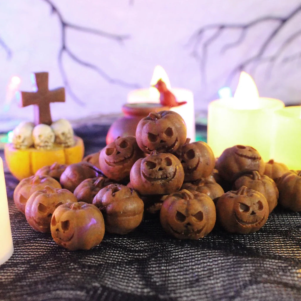 Trendbay 20pcs Miniature Resin Pumpkins for Halloween– 1.6 × 1.5 × 1.7CM