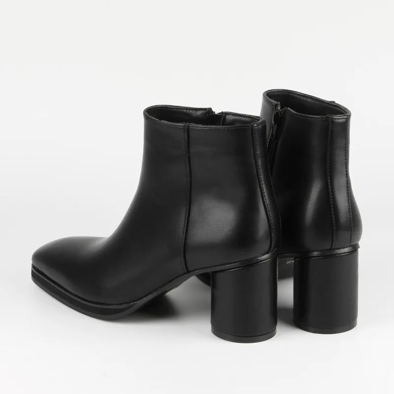 Trendbay Men's Classic Chelsea Ankle Boots