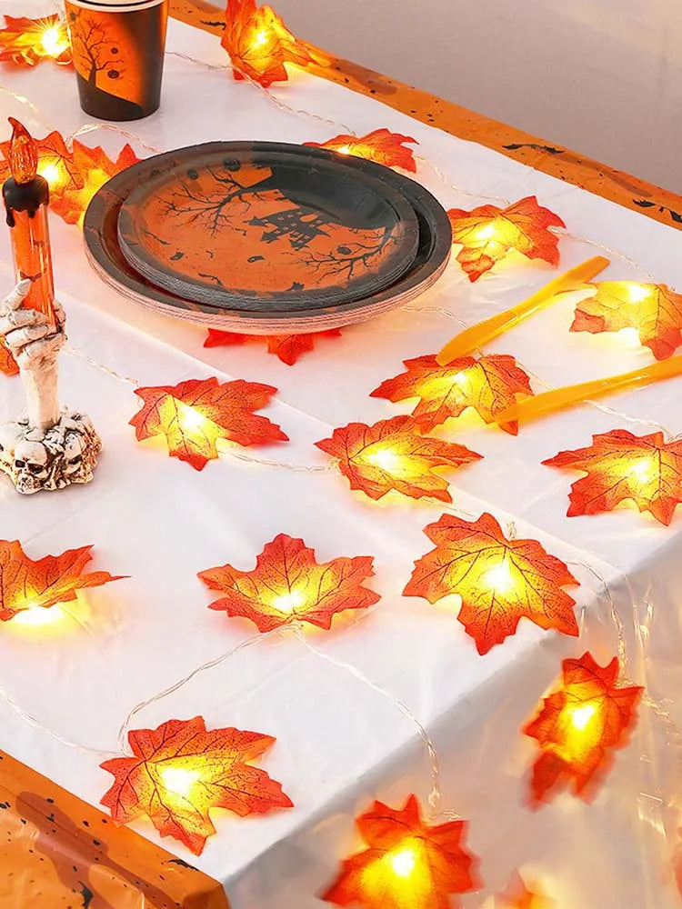 Trendbay 4.5m 30 LED Maple Leaf String Lights, Warm White
