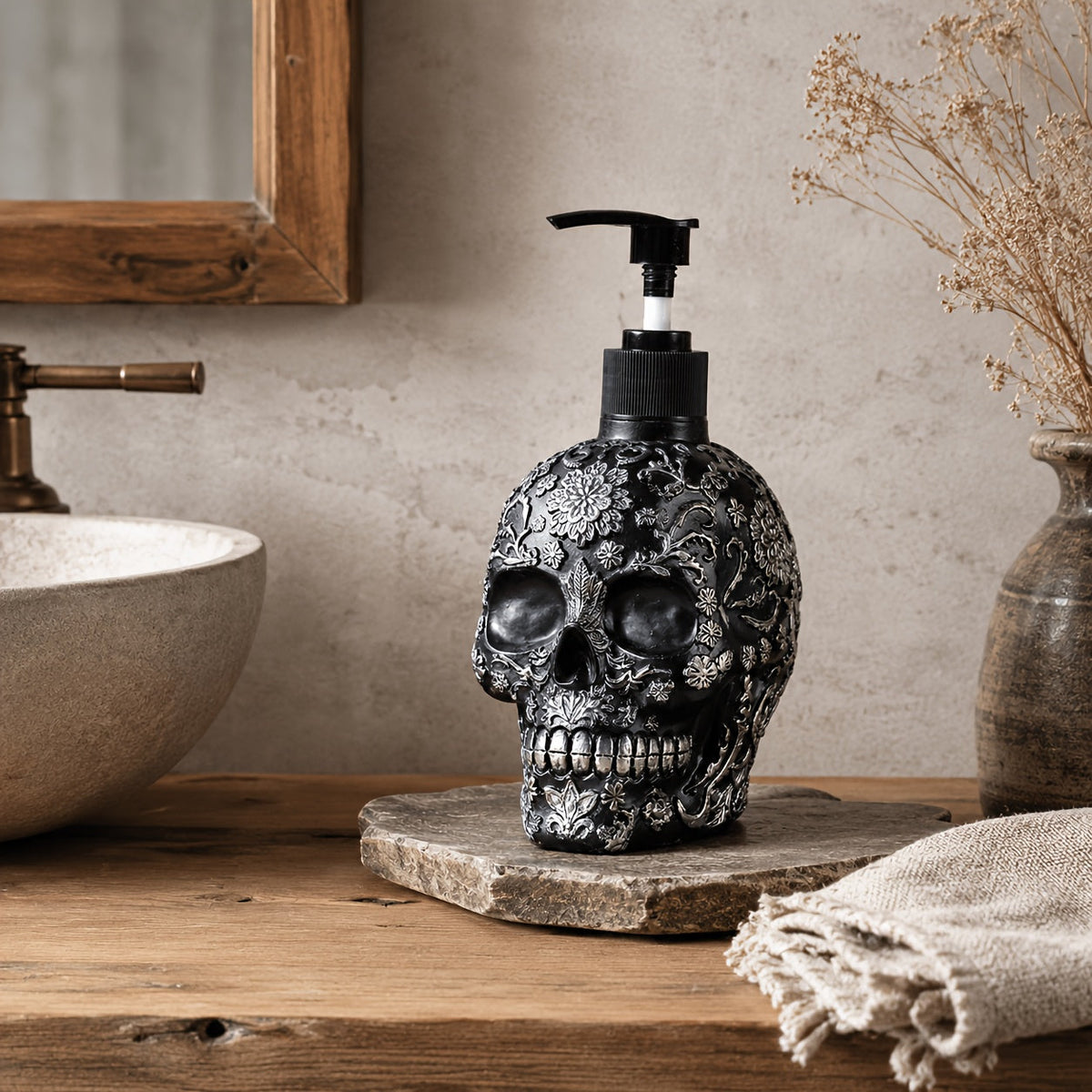 Trendbay Skull Soap Dispenser 320ml Black