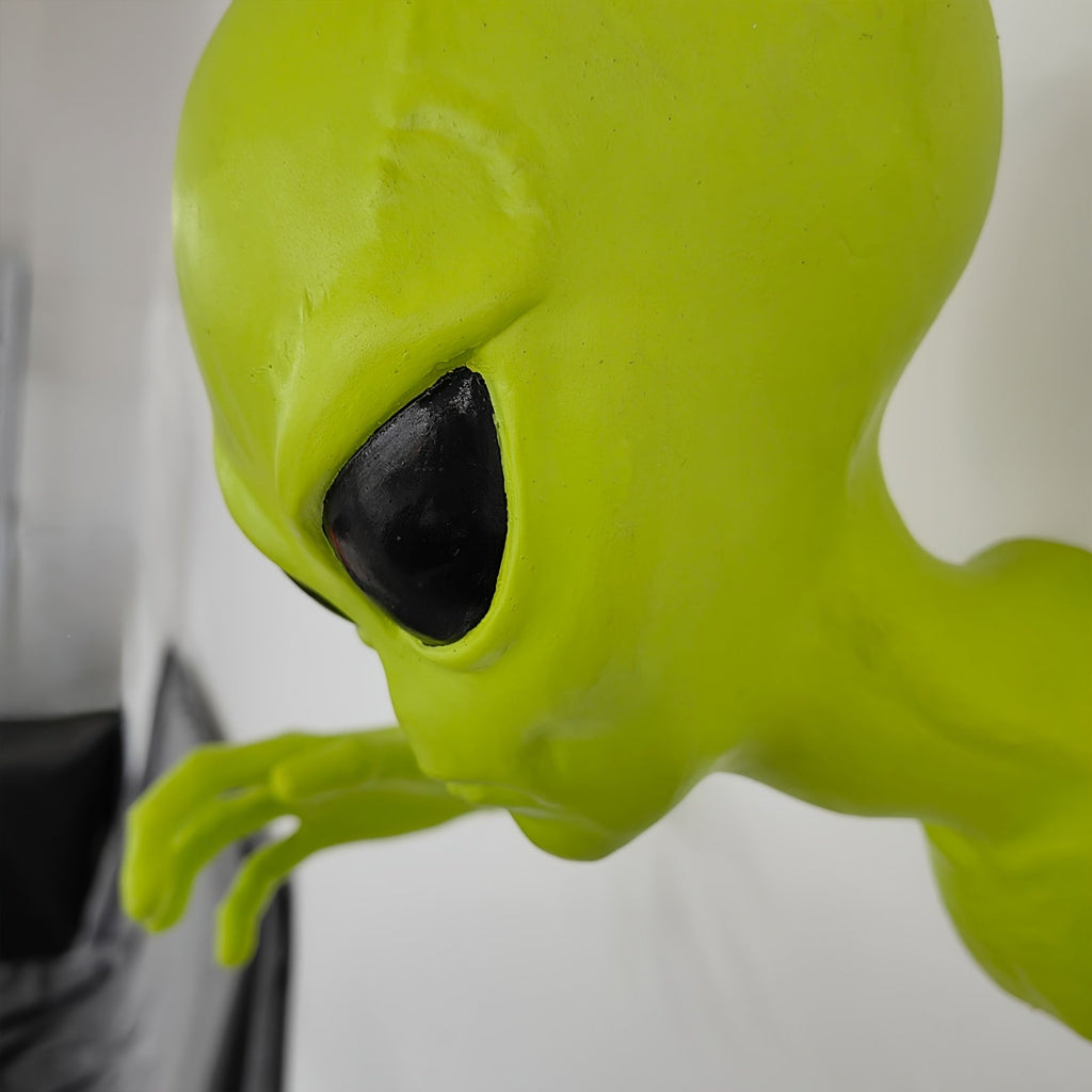 Trendbay Green Alien Latex Wall-Mounted Sculpture 3D Alien Head & Hands